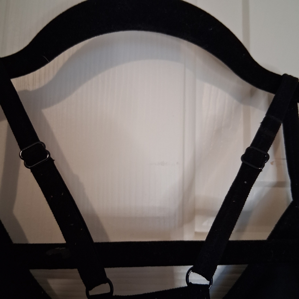 Nike Dri-FIT Black White Chevron Print Sports Bra Small – Activewear, Gym Core - Picture 6 of 8